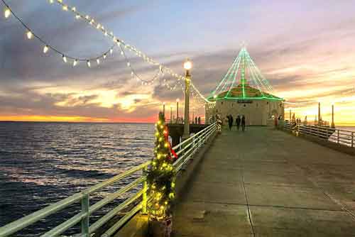 Manhattan Beach holiday pier lighting celebration