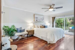 322 Hopkins Ave Hermosa Beach